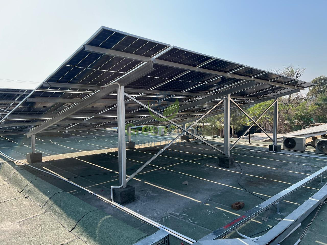 PV array with steel support structure