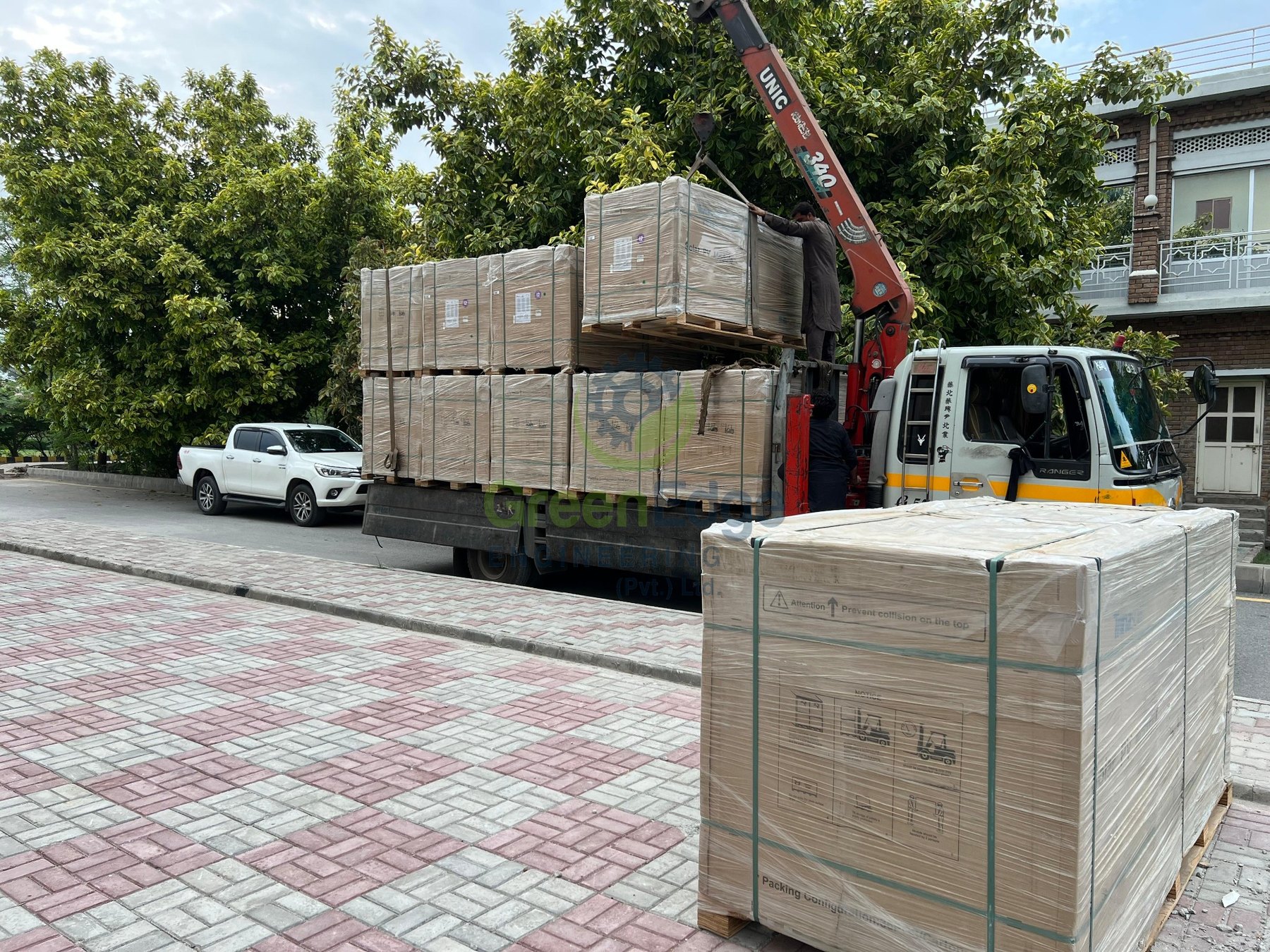 Delivery of project equipment